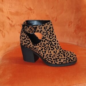 Mix No. 6 Tan Leopard Ankle Booties